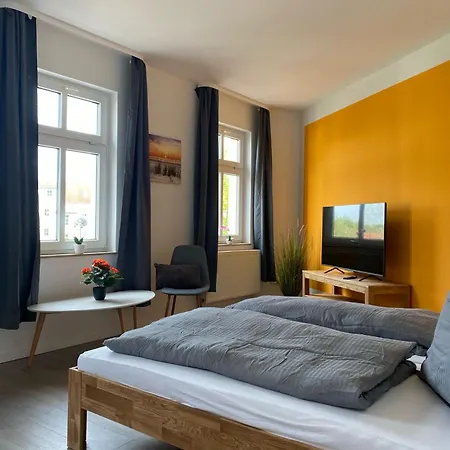 Fewo „Lucy“ 5 Personen, Zentrale Lage, Parkplatz Dessau-Rosslau Exterior photo
