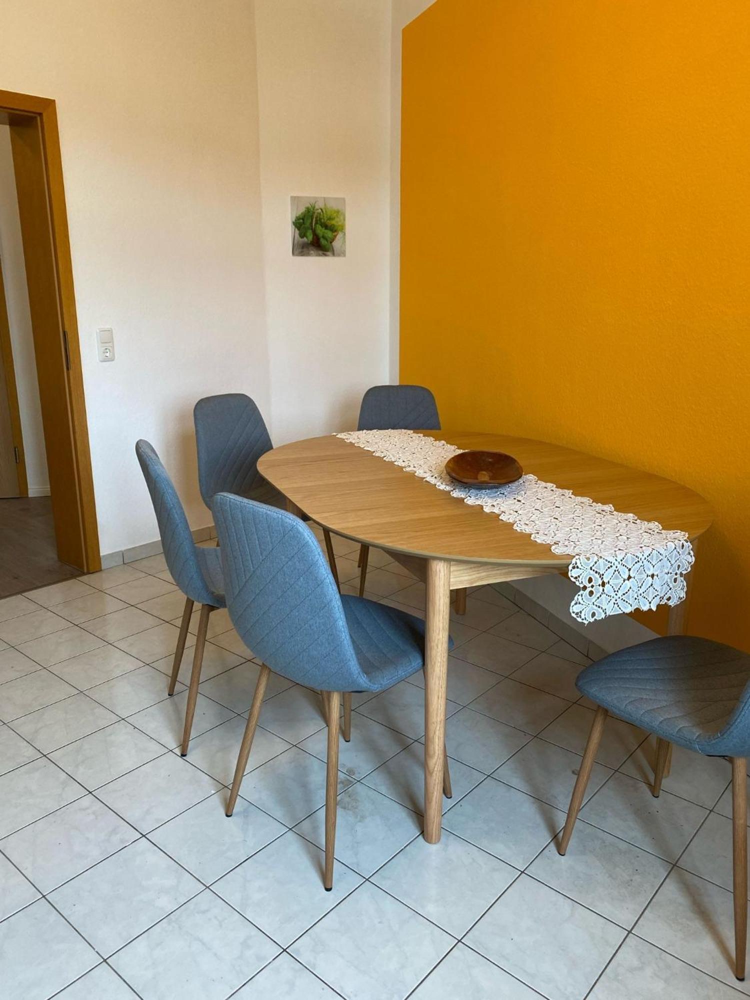 „lucy“ 5 Personen, Zentrale Lage, Parkplatz * Dessau-Rosslau
